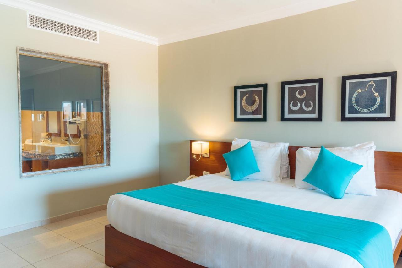 Курортний комплекс Nubian Village, Families And Couples Only 5*
